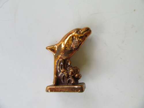 COPPER DOLPHIN - 35 MM - AS PER SCAN - WILL COMBINE POSTAGE