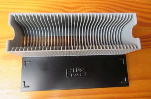 EMPTY ZEISS IKON SLIDE MAGAZINE FOR 36 SLIDES - AS PER SCAN