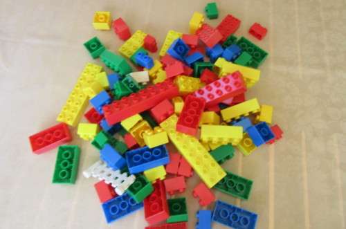 105 VARIOUS BUILDING BLOCKS - DO FIT ON LEGO AND DUPLO - BID PER ITEM -  AS PER SCAN