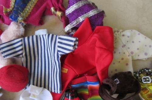 30 VARIOUS SMALL DOLLS AND OTHER ITEMS - AS PER SCAN - WILL COMBINE POSTAGE