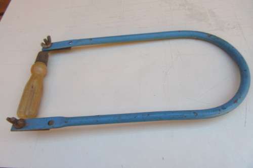 OLD CHILD'S WOODWORKING SAW