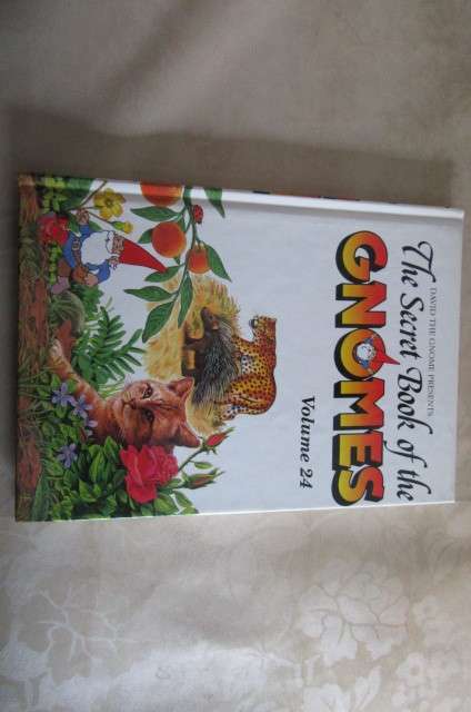 THE SECRET BOOK OF THE GNOMES  VOL. 24