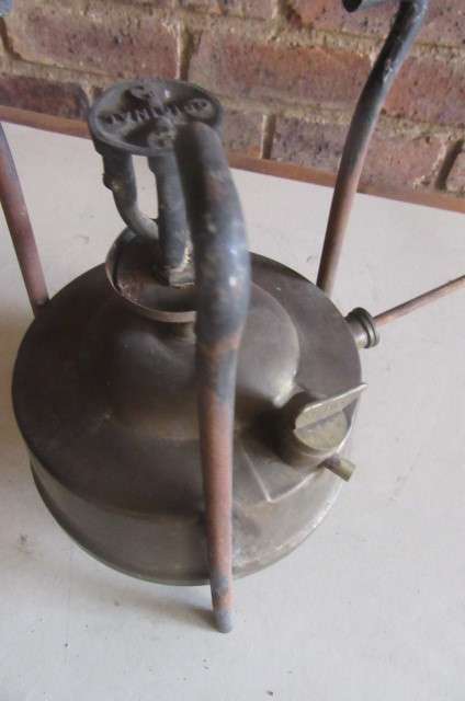 CLEARANCE SALE - VINTAGE - SPECIAL ORIGINAL NO. 8 PARAFFIN STOVE - AS A COLLECTORS ITEM ONLY
