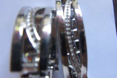 STAINLESSINLESS STEEL BRACELET WITH LATA WATCH - SAME DESIGN - AS PER SCAN
