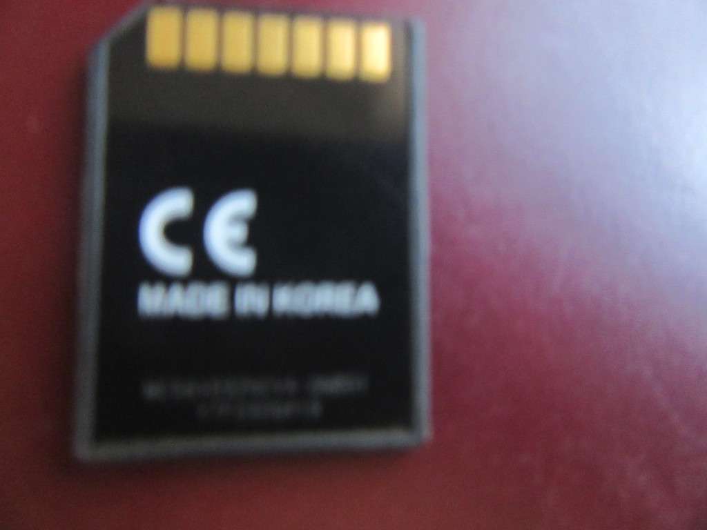 MEMORY CARD CLEARANCE -- 6 VARIOUS - AS PER DESCRIPTION - LD