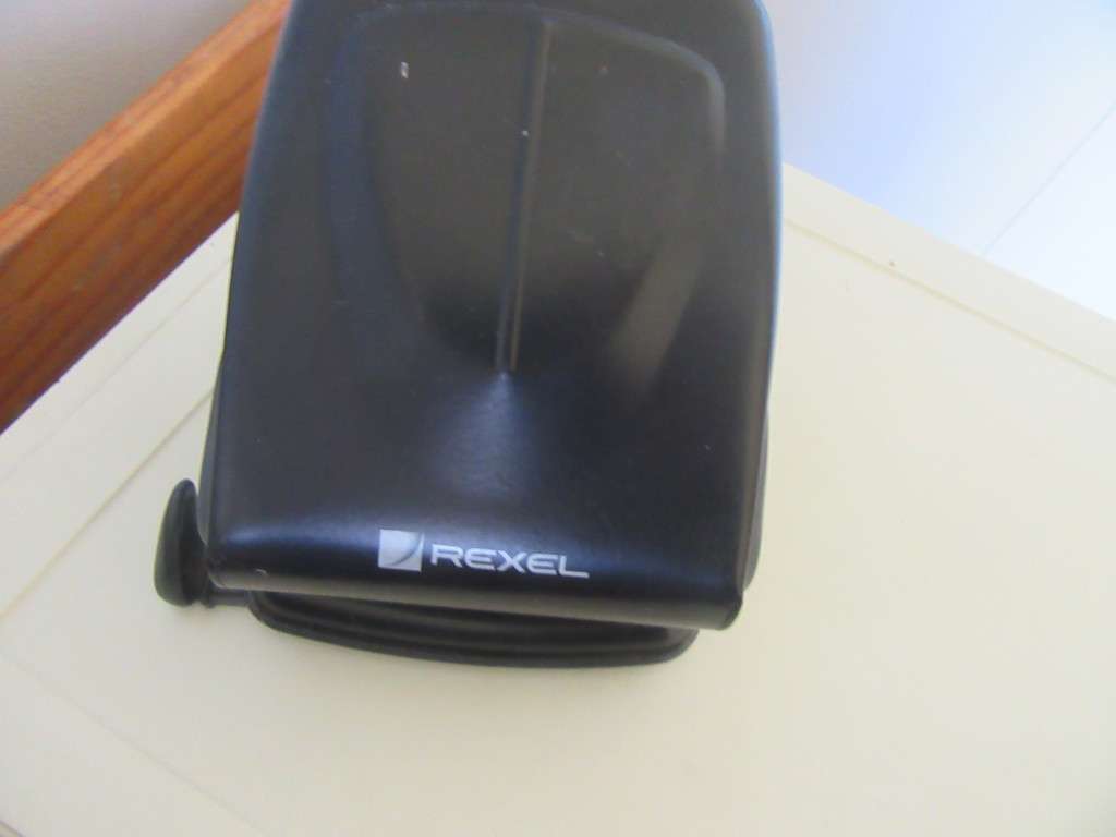 OFFICE CLEARANCE - AS PER DESCRIPTION - - 18 VARIOUS -