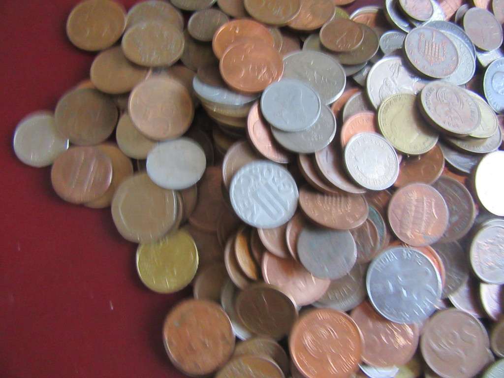 BARGAIN BOX - 250 UNSORTEDCOINS - GOOD START FOR A BEGINNER -  - C2 - BID PER COIN