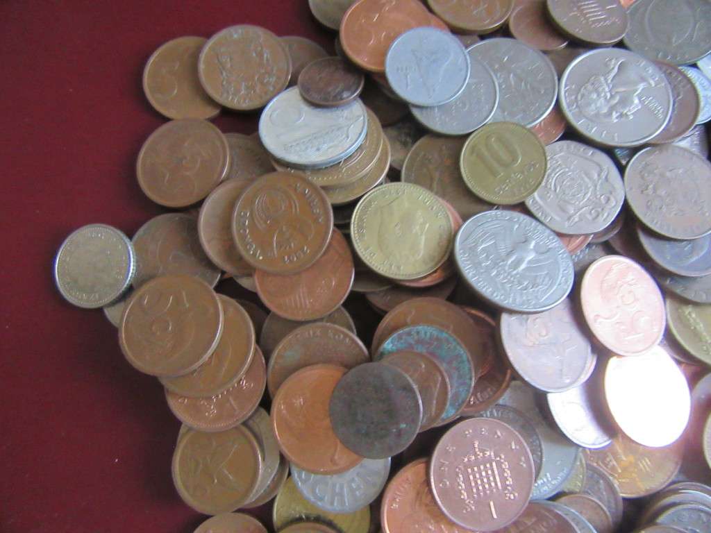 BARGAIN BOX - 250 UNSORTEDCOINS - GOOD START FOR A BEGINNER -  - C2 - BID PER COIN