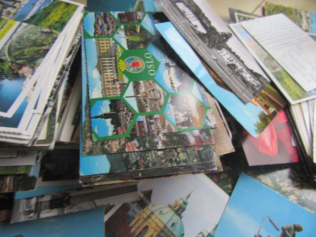 GOOD SELECTION OF NEW AND USED POST CARDS 260- BID PER CARD - LOCAL AND OVERSEAS
