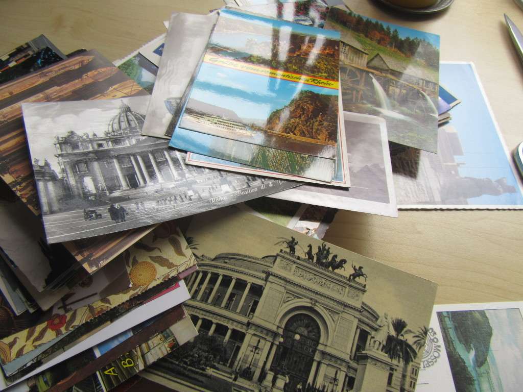 GOOD SELECTION OF NEW AND USED POST CARDS 260- BID PER CARD - LOCAL AND OVERSEAS