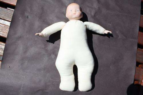DOLL - 29 CM