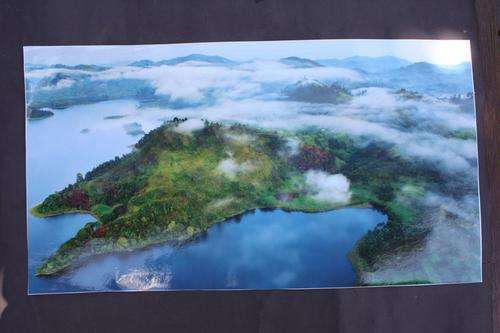 6 LANDSCAPE POSTERS  520 X 280 MM