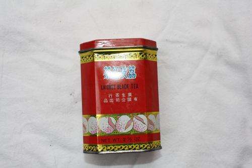 LAICHEE BLACK TEE