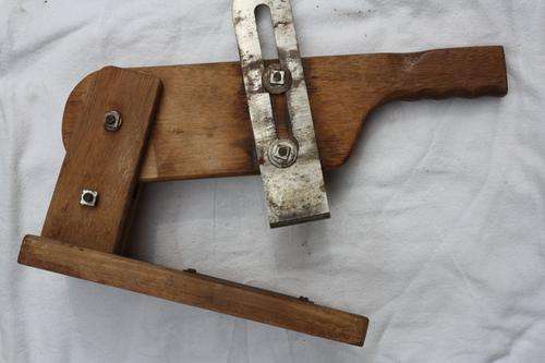 BILTONG CUTTER