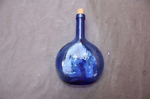 GLASS BOTTLE - 185 MM