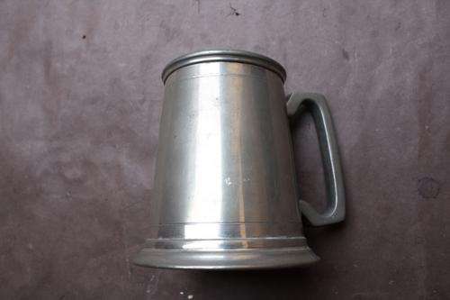 PEWTER BEER MUG WITH GLASS BOTTOM