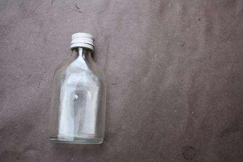 GLASS BOTTLE - 90 MM HIGH