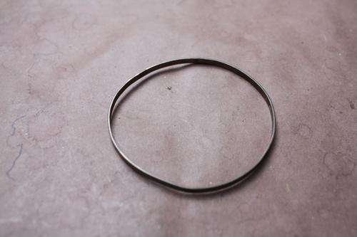 SILVER BRACELET - 835 FBM - 65 MM DIAM. - APPR. 2 MM WIDE - PLEASE HAVE A LOOK
