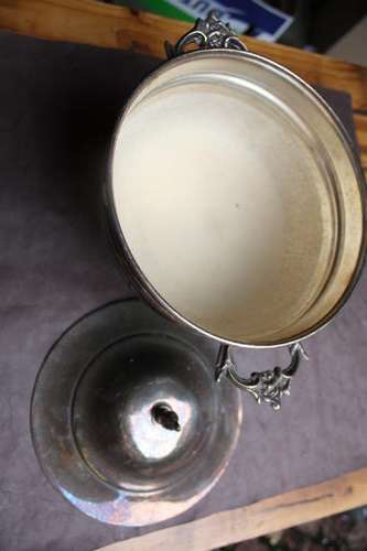 SILVER PLATED SOUP TUREEN - 205 MM DIAM. - 155 MM HIGH - S.P. ON C - CLEARANCE SALE