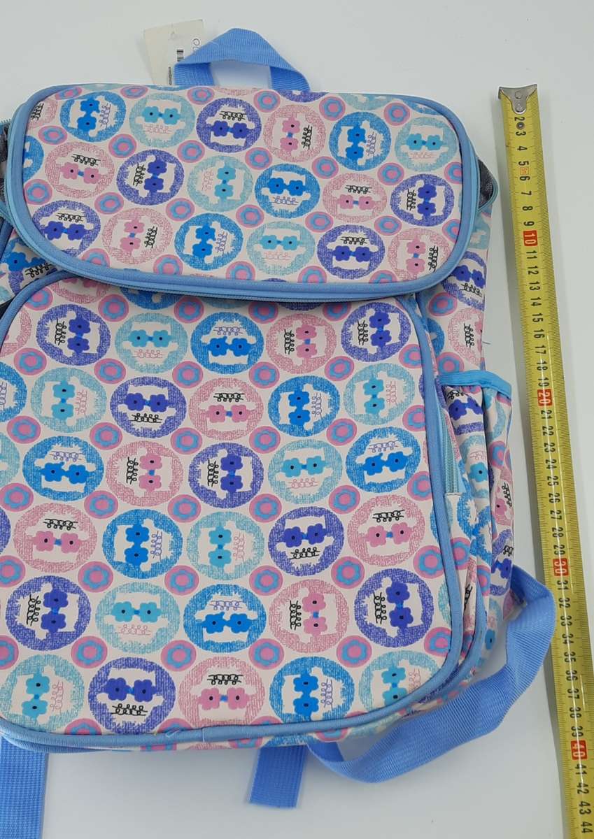 Backpack in pink/blue!