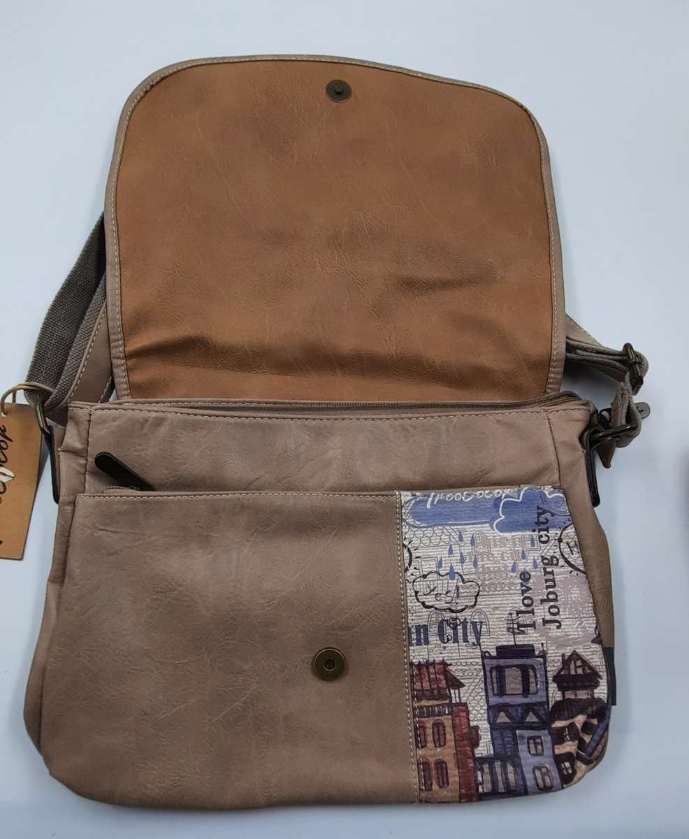 SHOULDER SLING BAG BY TROOCOLOR!(COTTON ROAD) /BEIGE