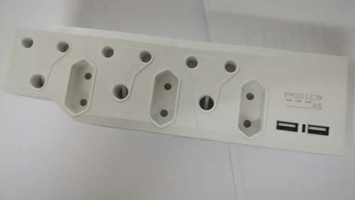 MULTI PLUG WITH 2 USB PORTS