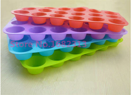 Mini Muffin Puncakes Biscuit Pans 15 Cupcakes Silicone Mold
