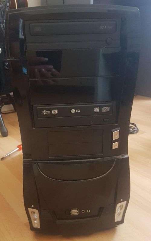 Gaming PC Case with usable parts