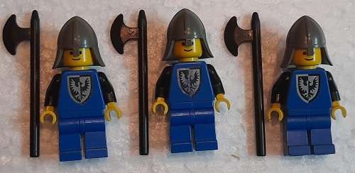 Vintage Lego Mini figures Guards lot