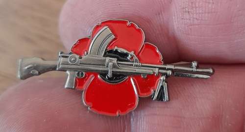 Poppy Pin Badge