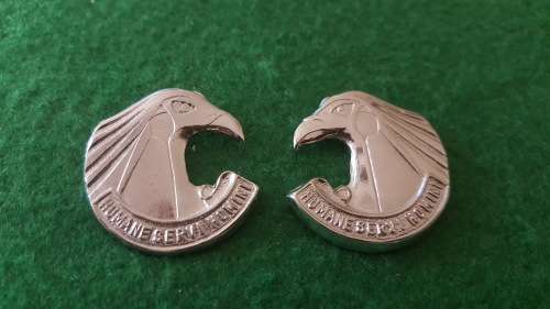 SADF Collar set *Pins intact*