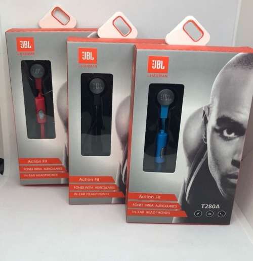 NEW JBL XTREME Bluetooth Speaker SUPER BASS|BUILTIN POWERBANK-LONG BATTERY+ FREE Headphones