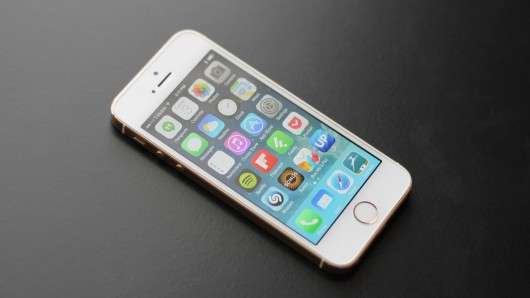 iPhone 5S 64 GB
