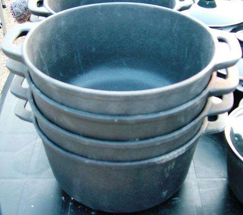 CAST-IRON POT 18CM WITH NO LID