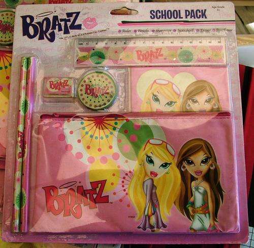 BRATZ SCHOOL PACK