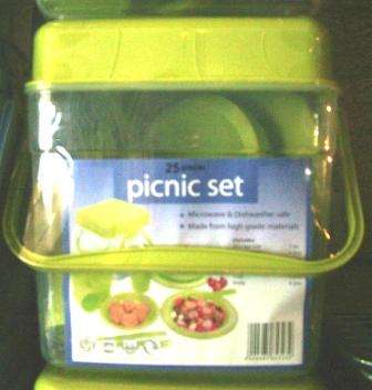 25 PIECES PICNIC SET : MICROWAVE & DISHWASHER SAFE (L)