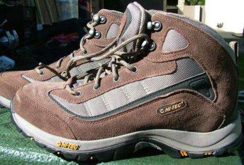 HI-TEC MENS SHOES : BRAND NEW