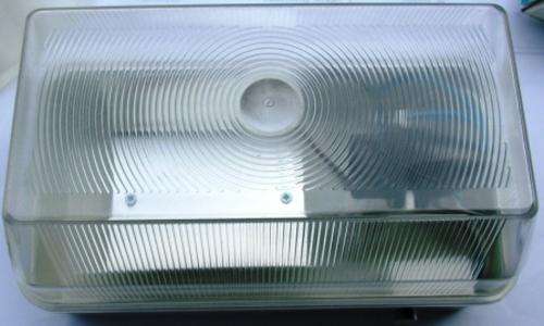 SIMPLE CHOICE LIGHT WITH DAY/ NIGHT SENSOR