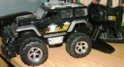 RADIO CONTROL JEEP: USED AS  DEMO