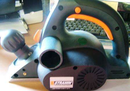 STRAMM 650 W  POWER PLANER ST 650 PL