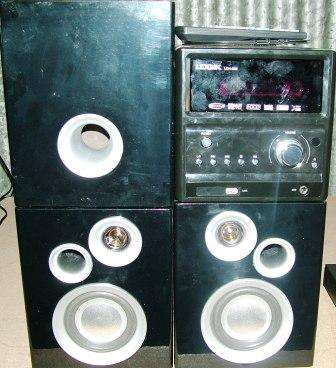 LOGIK LDH 868 DVD  HI FI SYSTEM