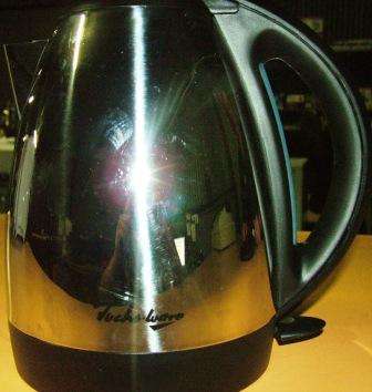 FUCHS-WARE 1.7Lt CORDLESS KETTLE