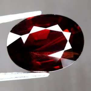 BIG NATURAL RED SPESSARTITE GARNET 7.24ct VVS PRICE REDUCED SITE WIDE