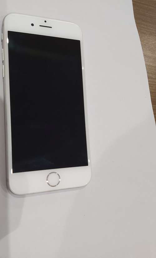 Apple iPhone 6 (64GB) Pre-Owned