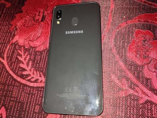 Samsung galaxy a20