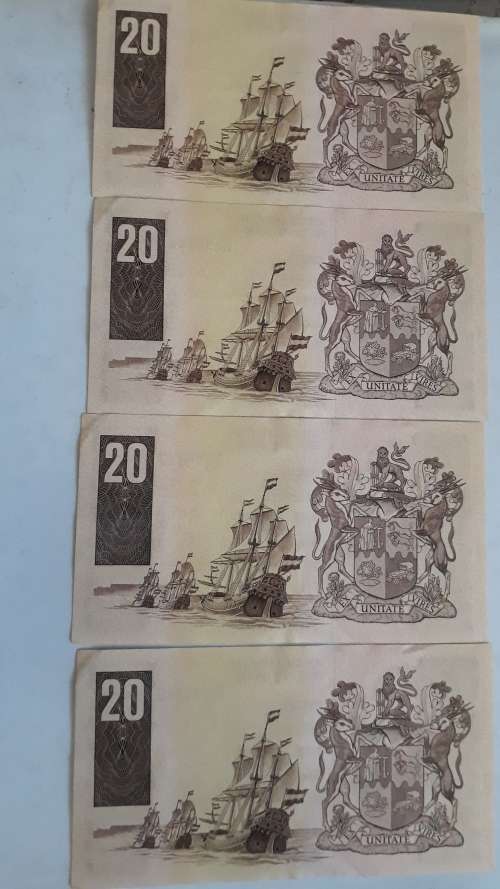 Gerhard de Kock R20 4 consecutive notes