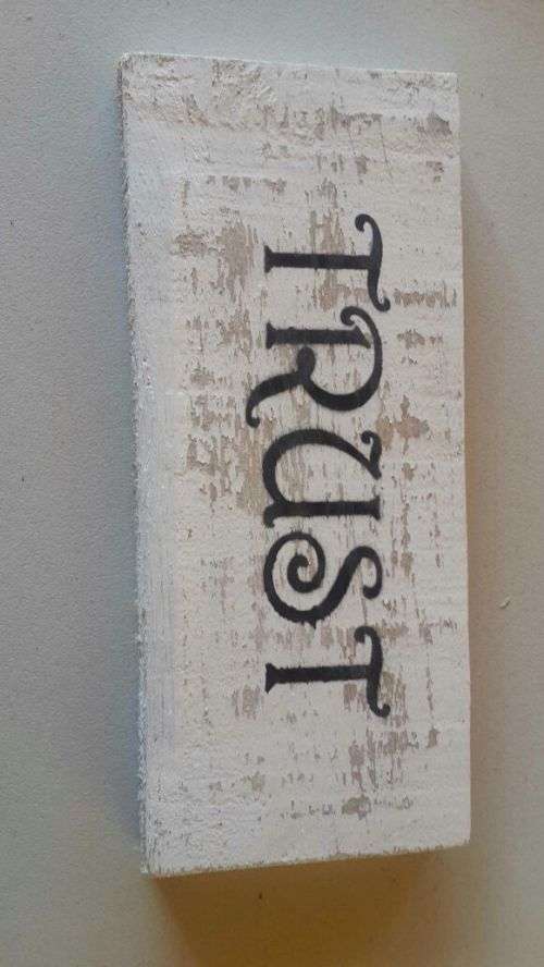 Stunning word boards...decor!! As per pic