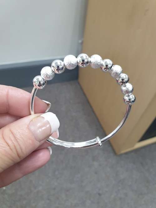Silver Bangle - Adjustable - Stunning Gift