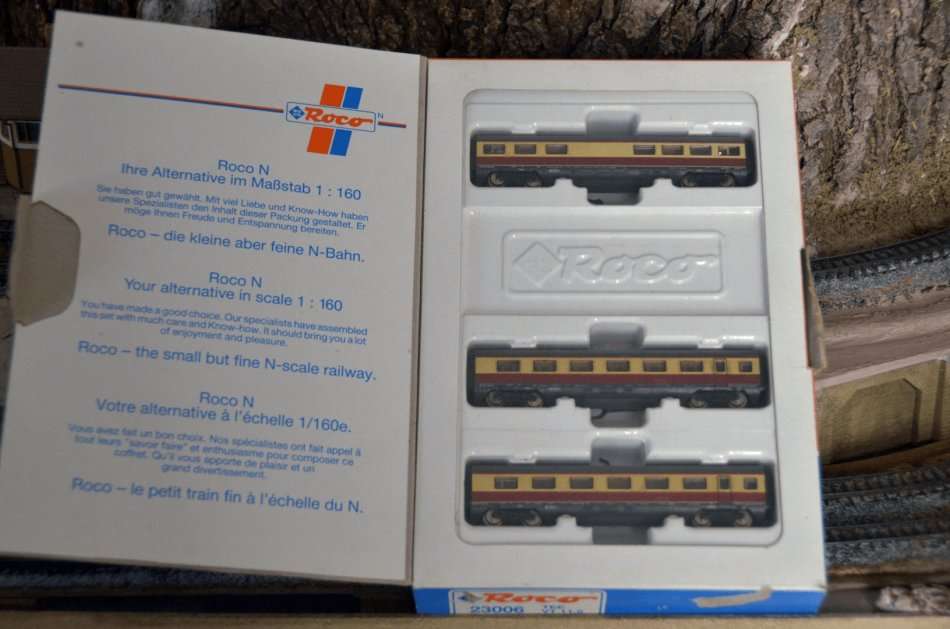 Passenger coach extention set for TEE