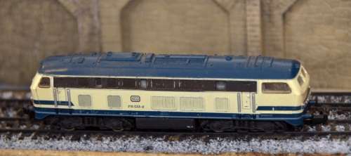 Roco Diesel locomtive BR 215 #2150B
